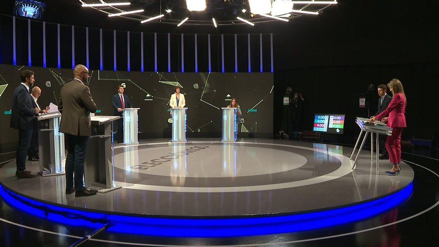 El PP plantea un único debate electoral en la TVG frente a BNG, PSOE y Sumar, con Vox fuera