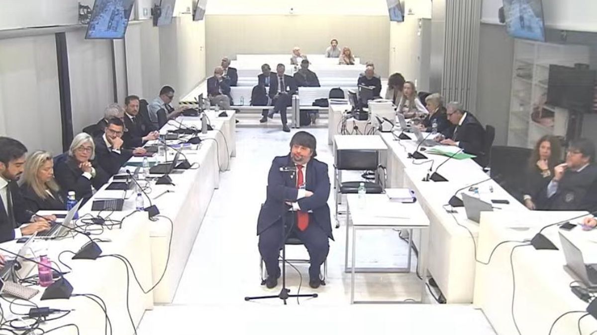 Un perito de la defensa de Fernández Díaz aprecia “algún tipo de manipulación” en los mensajes que le incriminan en Kitchen