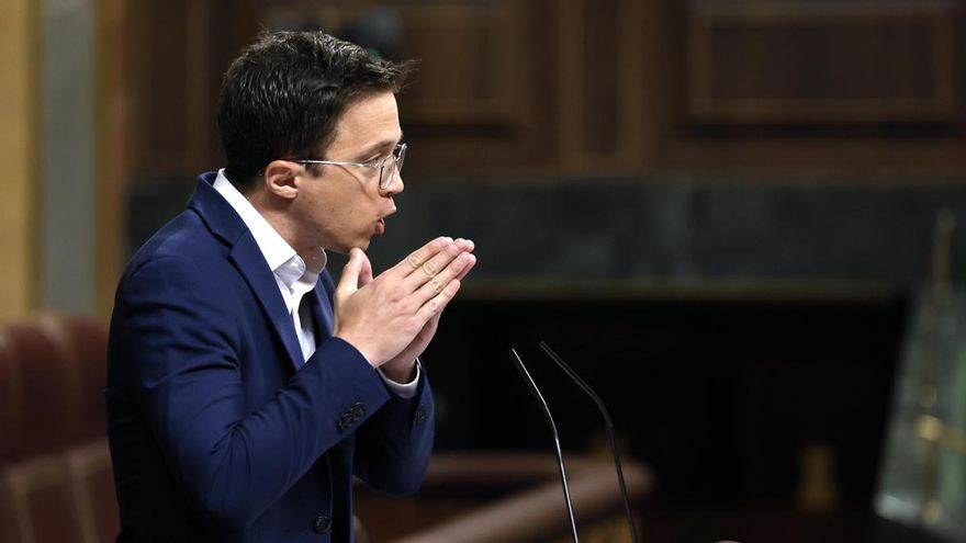 El diputado de Sumar Íñigo Errejón durante su intervención en el pleno del Congreso este miércoles