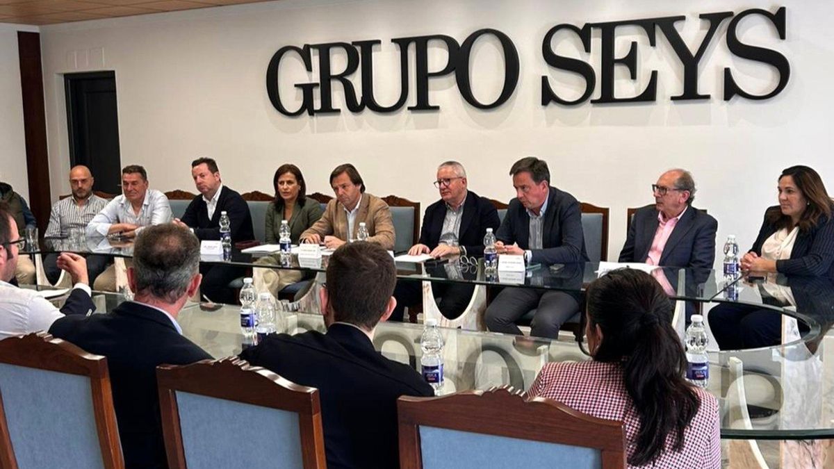 Repullo (PP-A) destaca el modelo de "estabilidad, industria y creación de empleo impulsado por Juanma Moreno"