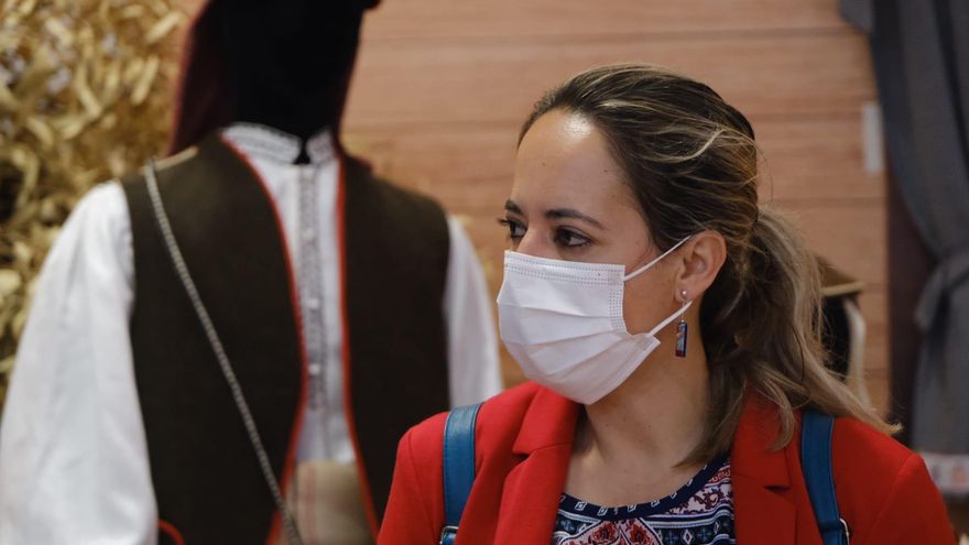 El Cabildo prepara la realización de talleres de trajes tradicionales en diferentes municipios de La Palma