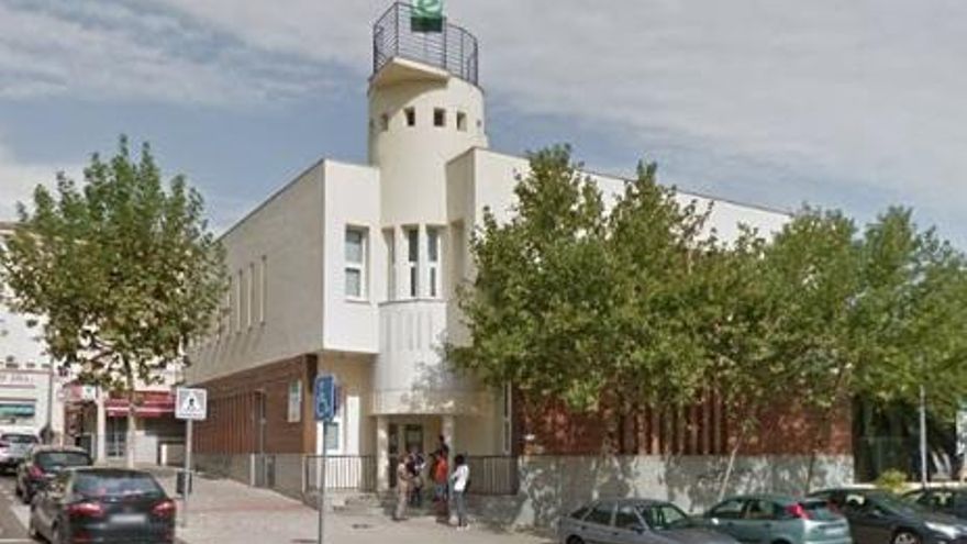 Extremadura gana 6.600 ocupados y baja en 4.000 el número de desempleados