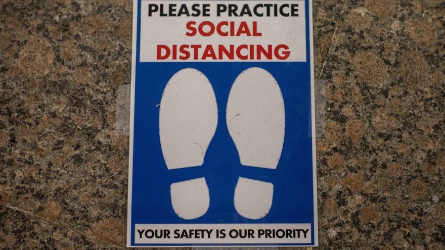 El Reino Unido suma otras 110 muertes por COVID-19, hasta 45.422