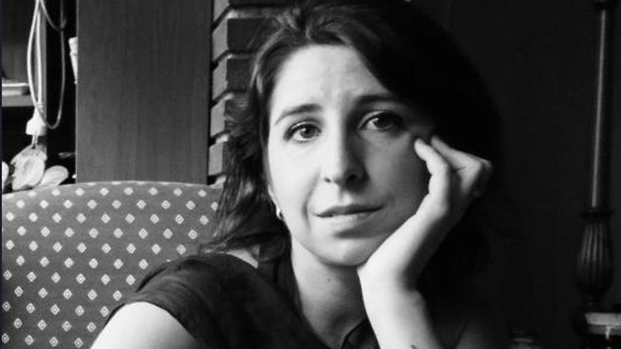 La catarsis emocional de Sofía Morante Thomas en ‘Otra conversación’, su nuevo poemario