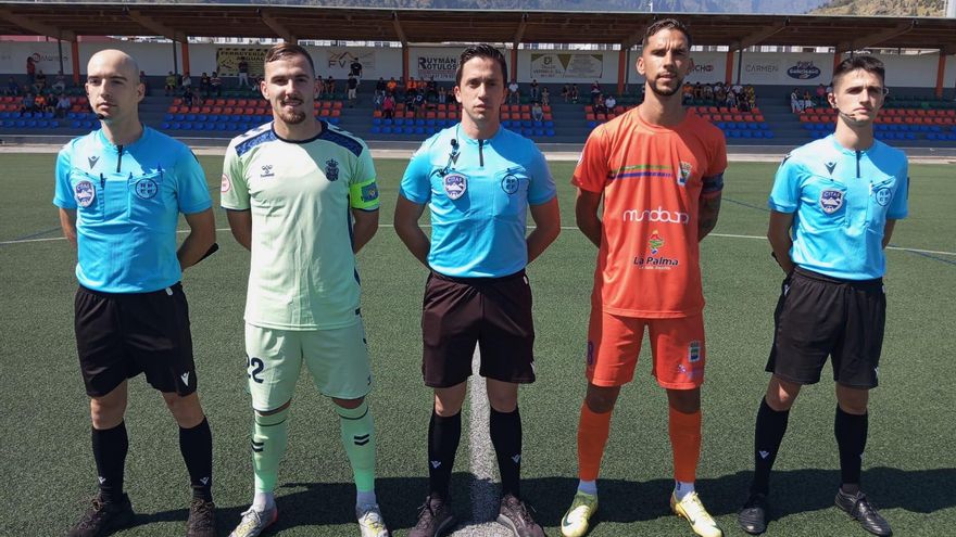 Las Palmas Atlético desciende a Los Llanos y se queda a tres puntos del ascenso matemático