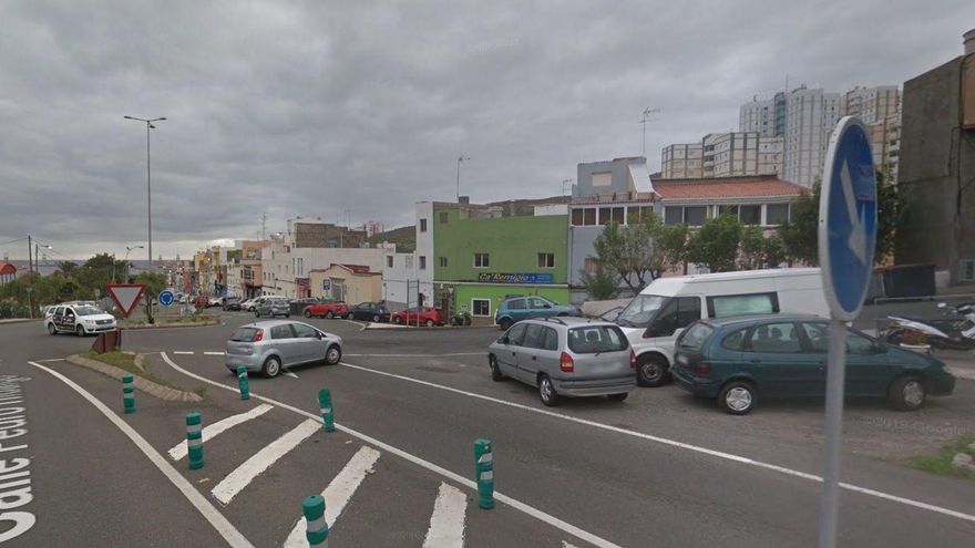Golpean y roban 350 euros a un conocido suyo en el barrio de Pedro Hidalgo de Las Palmas de Gran Canaria
