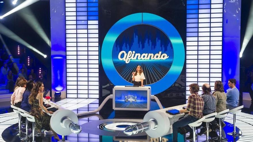 Eva González conduce 'El gran reto musical' en TVE