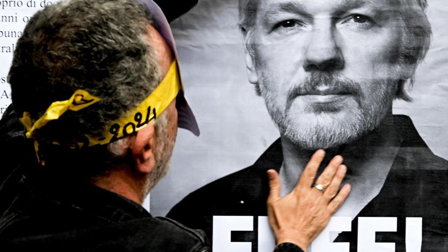 Julian Assange, libre como el viento
