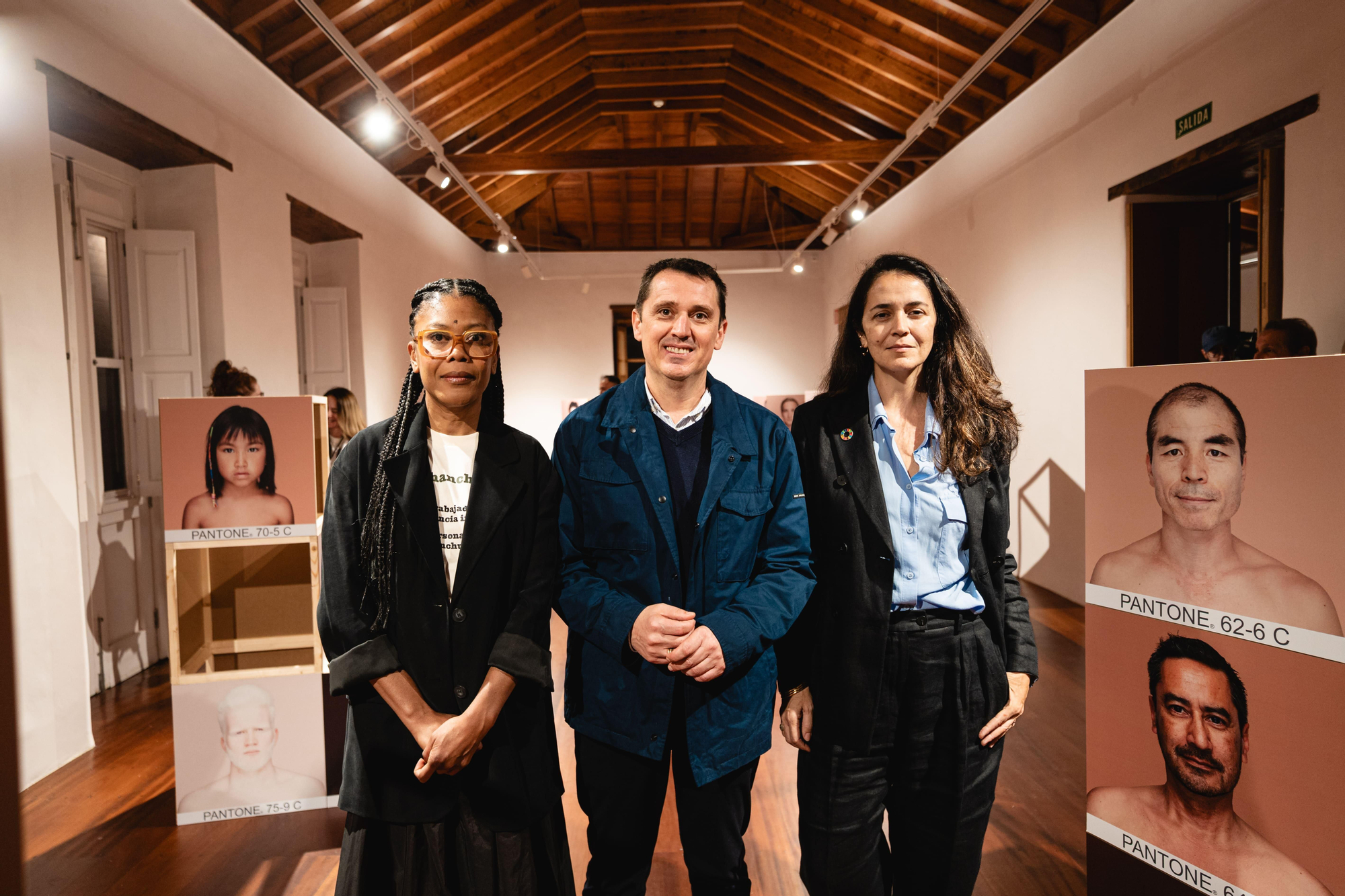 La Casa Anchieta acoge la inauguración del proyecto internacional 'Humanæ' de la fotógrafa Angélica Dass, que se podrá visitar hasta el 25 de enero.