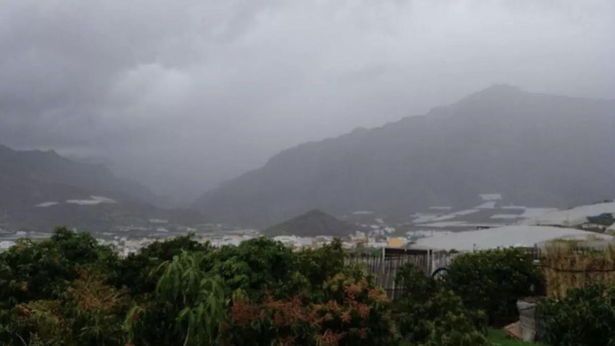Calima y lluvia: el tiempo para Canarias este sábado