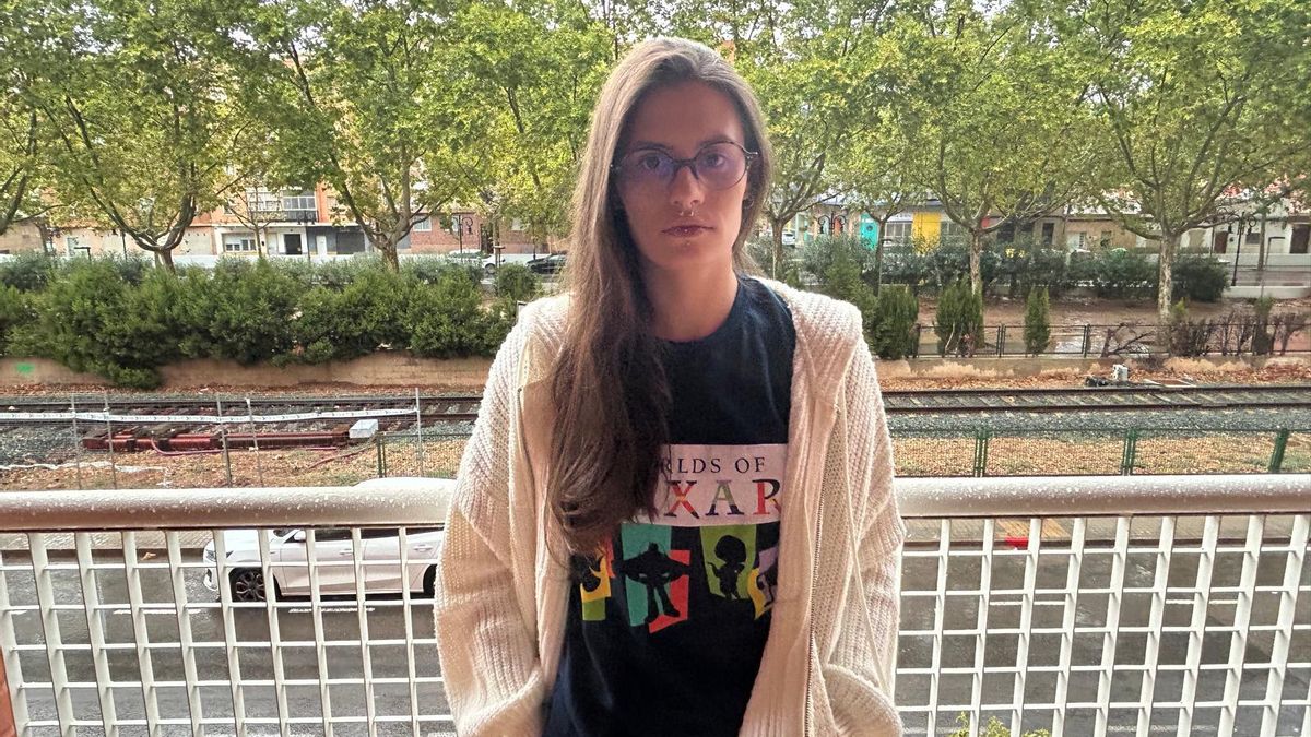 Sandra Márquez a la seua casa d'Aldaia.