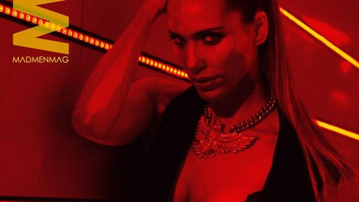 Vanesa Romero posa sexy y confiesa "sentirme vacía e infeliz desde pequeña"