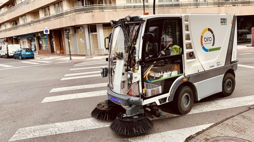 Vitoria no descarta tener que ofrecer más a las empresas para salvar la contrata de limpieza después de subirla 100 millones