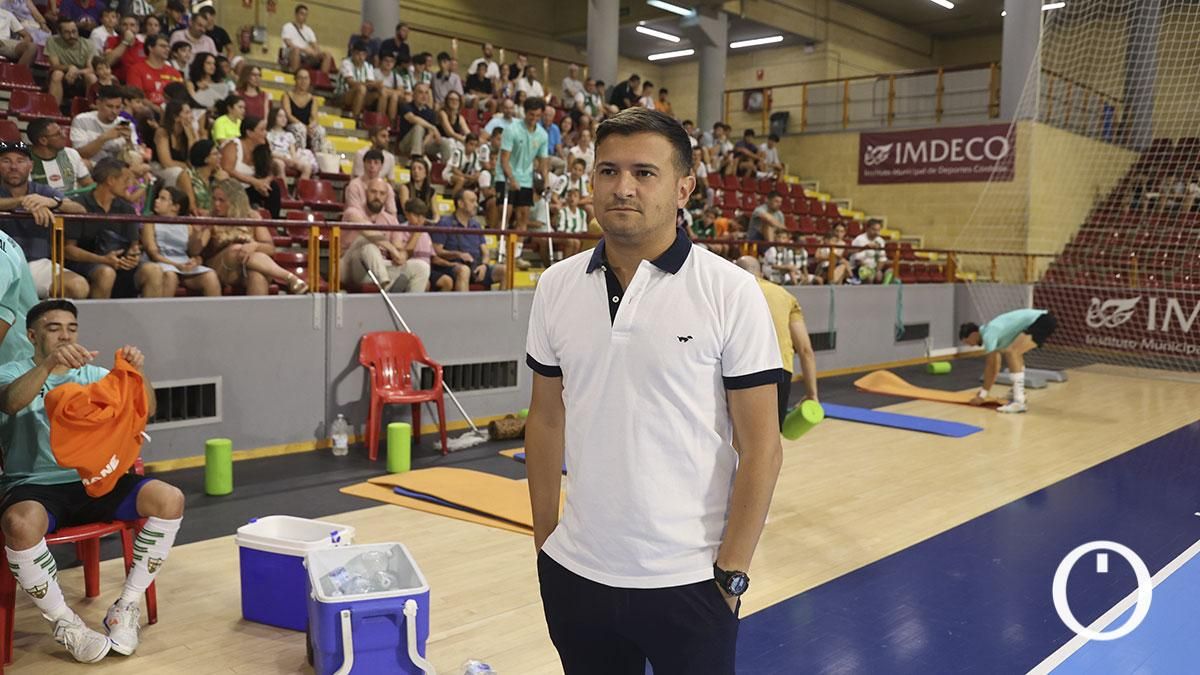 El partido amistoso del Córdoba Patrimonio contra el Jaén FS, en imágenes