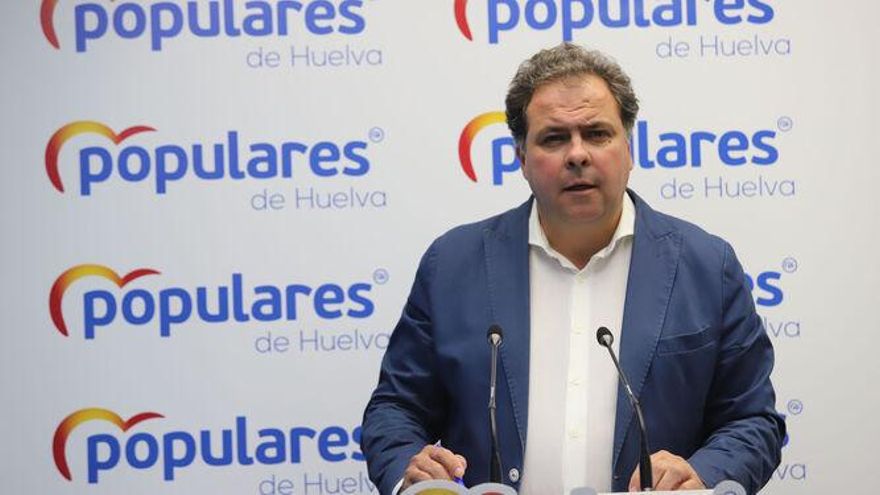 Un alto cargo de la ejecutiva del PP de Moreno: "En Castilla y León quieren evitar asesinatos"