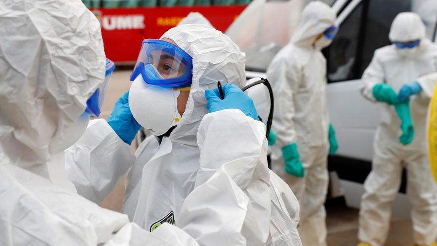 Las mascarillas que sí llegaron, pero no servían: los grandes hospitales canarios aún guardan 2,5 millones en almacenes