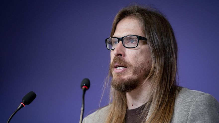 El secretario de Organización y portavoz de Podemos, Pablo Fernández.