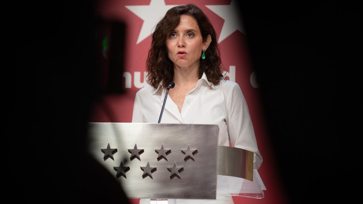 La empresa pública del ático de lujo solo ha comprado dos inmuebles en los últimos ejercicios aunque Ayuso dice que realiza compraventas "todo el año"