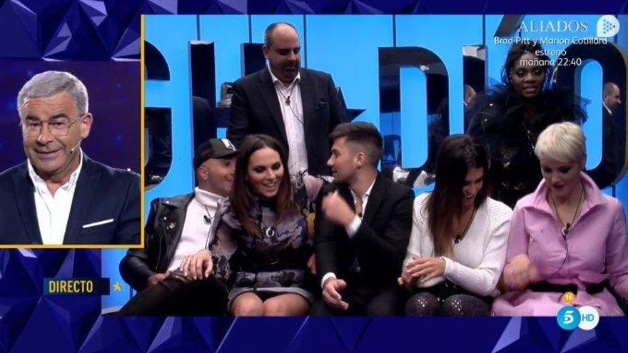 Jorge Javier da la bienvenida a los concursantes