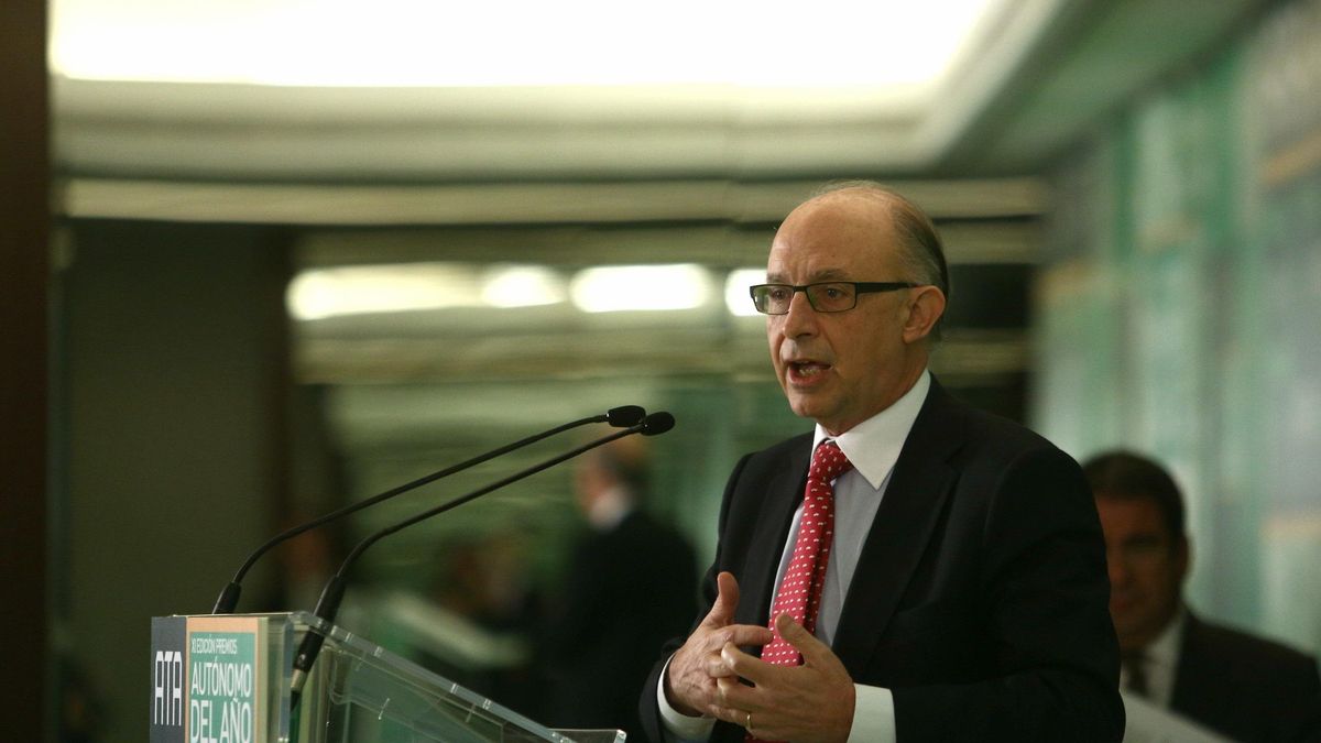 Montoro afirma que España no necesita más tiempo para reducir el déficit público
