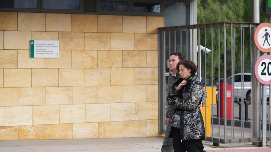 La Audiencia de Sevilla archiva la causa contra el colegio por el suicidio de Sandra Peña, pero ve su actuación "insuficiente"