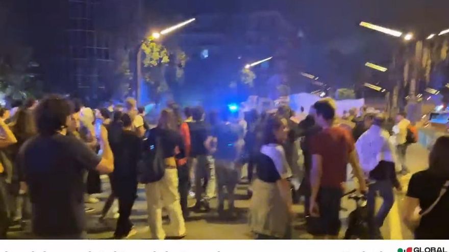 Retransmisión de la Flotilla sobre la concentración ante la embajada de Israel en Barcelona