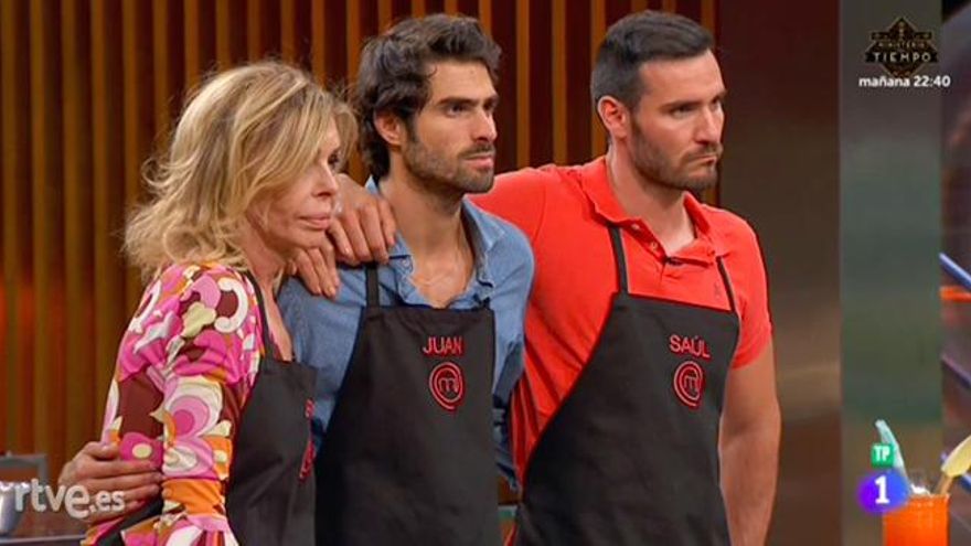 Bibi, Juan y Saúl esperando el veredicto