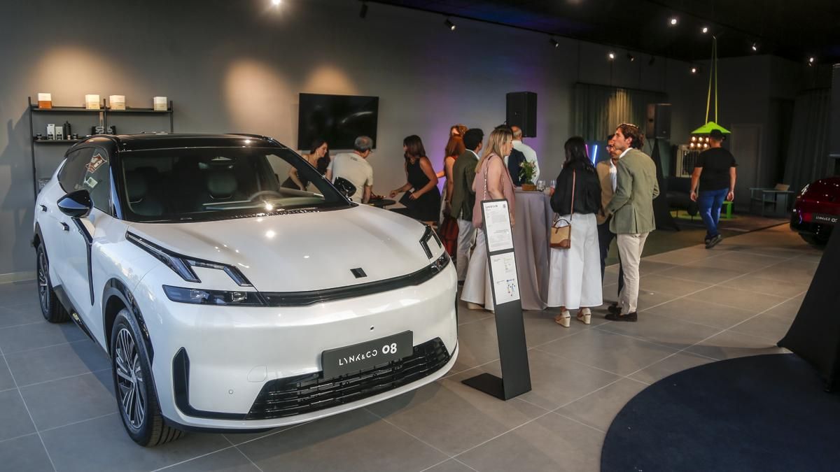 Diseño sueco, tecnología y electrificación: Lynk & Co llega a Córdoba de la mano de Grupo Vypsa