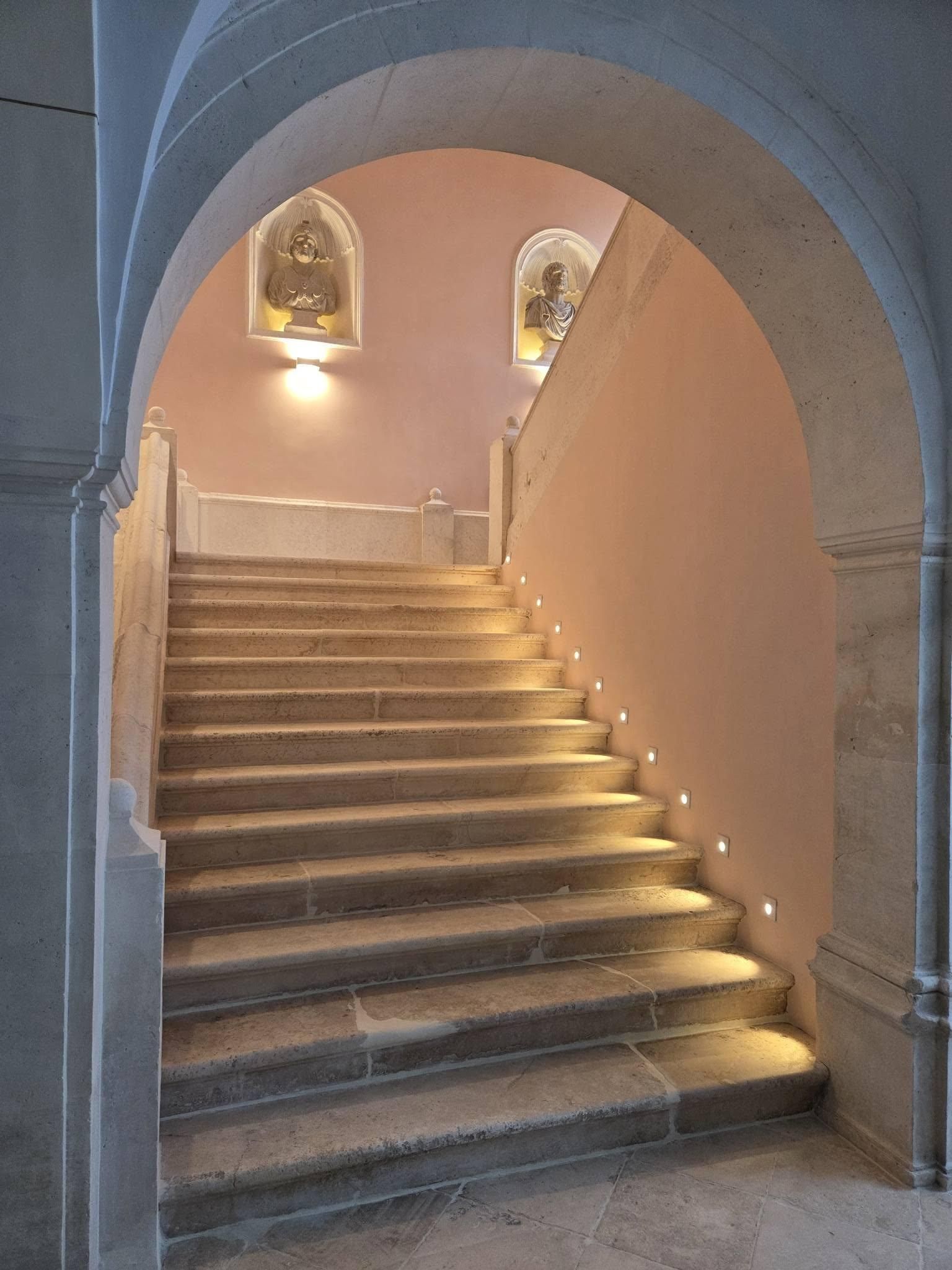 Interior restaurado del Palacio Ducal de Fernán Núñez.