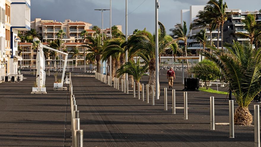 Los hoteleros avisan de caída de reservas por encima del 70% en La Palma por la erupción y claman por salvar el invierno