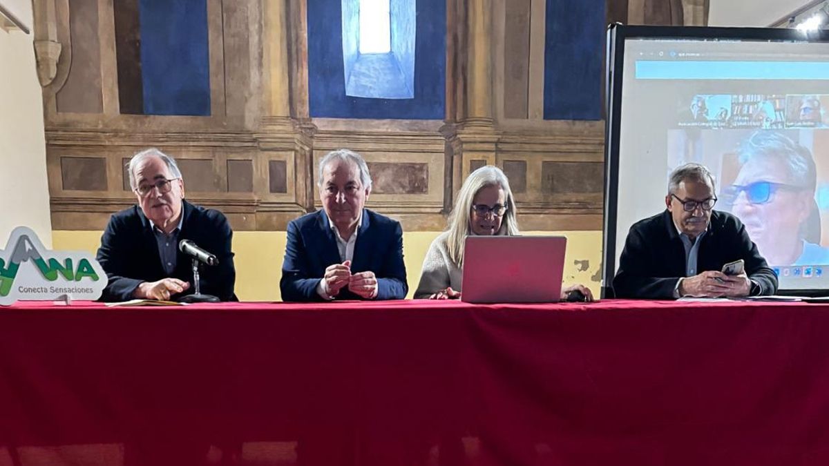 Conferencia de Asociaciones de Escritoras y Escritores.