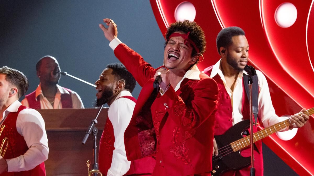 Facua denuncia a Live Nation por imponer el pago de gastos de gestión en las entradas de Bruno Mars