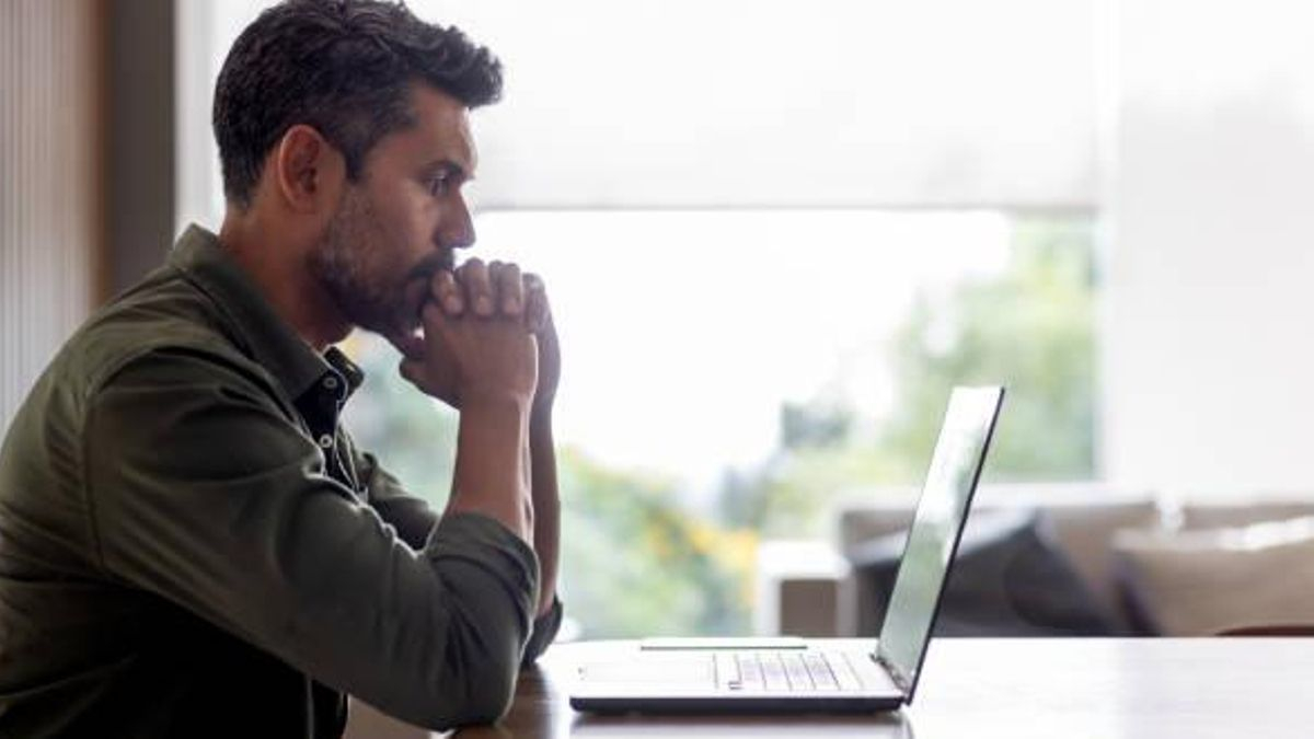 La caída del empleo no se frena: en un año se perdieron 141.700 puestos registrados