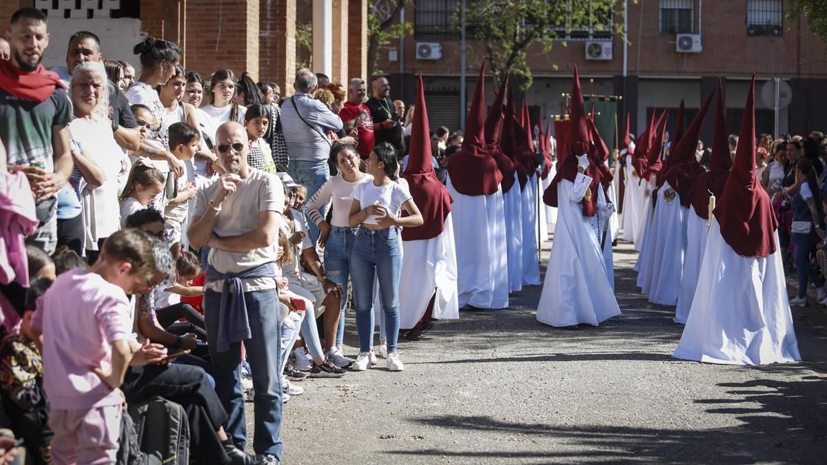 La procesión de la Hermandad de la Piedad, en imágenes
