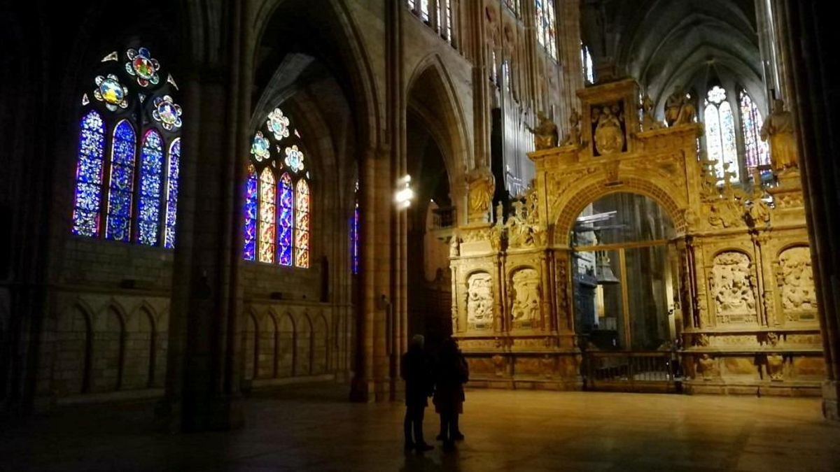 catedral león patrimonio turismo crisis sanidad coronavirus visitas león turistas