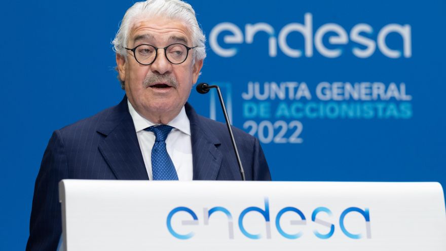 El CEO de Endesa lamenta el "ruido" y las "premisas erróneas" contra el sector: "Ni oligopolio, ni beneficios extraordinarios"