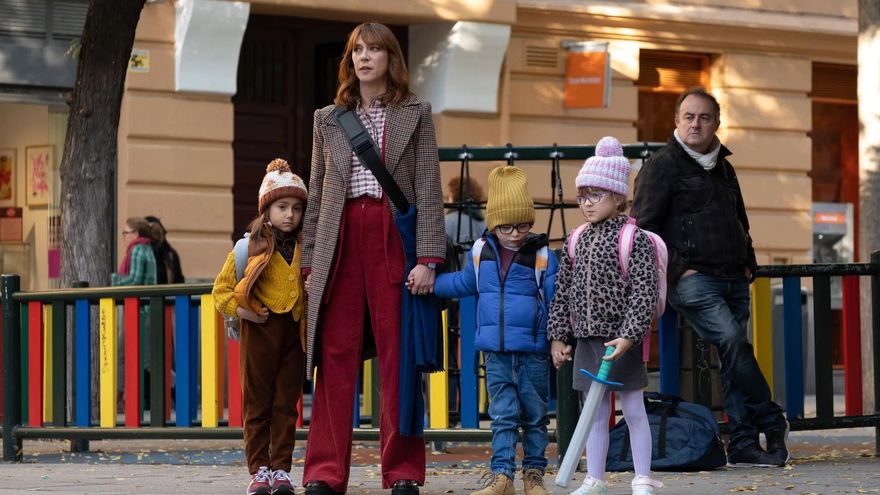 Entre el agotamiento y la madurez: qué dicen los padres y madres de más de 50 sobre la crianza tardía