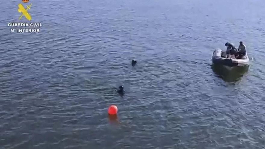 Hallan el cuerpo del hombre de 30 años desaparecido en el pantano de San Juan (Madrid)