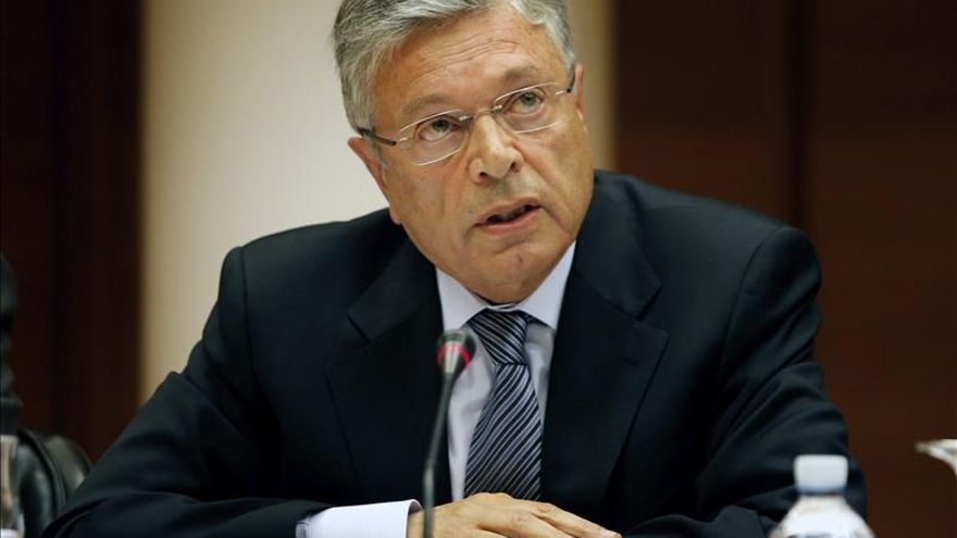 Imputan al expresidente de CAM por apropiarse de 300.000 euros en dietas