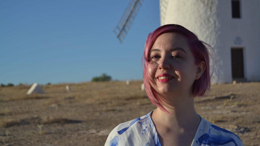 La escritora María Zaragoza en Campo de Criptana (Ciudad Real)