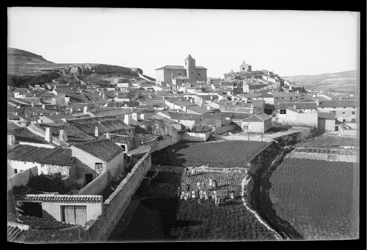 Higueruela (Albacete). 1945. Fondo Luis Escobar. AHP Toledo.