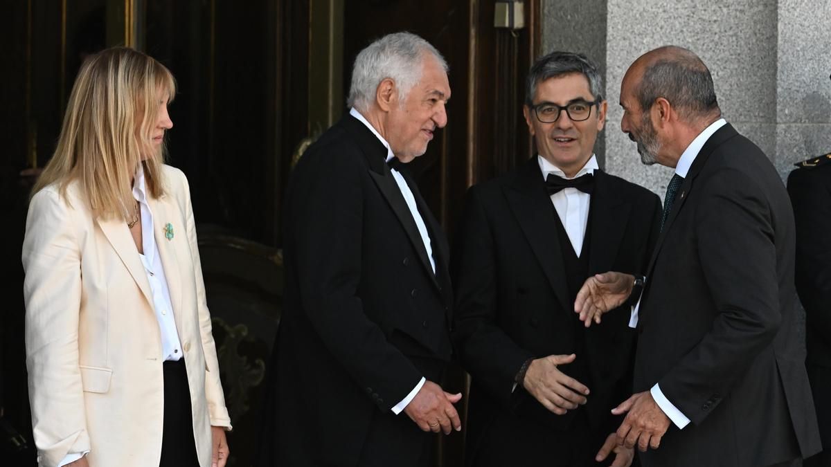 El PP culmina un año de bloqueo a la renovación del Constitucional