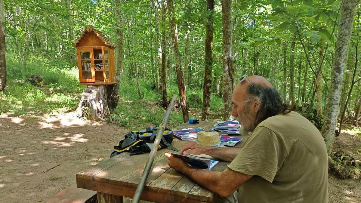 La Minibiblioteca del Soto de Villar regala libros infantiles sobre naturaleza a través de intercambios