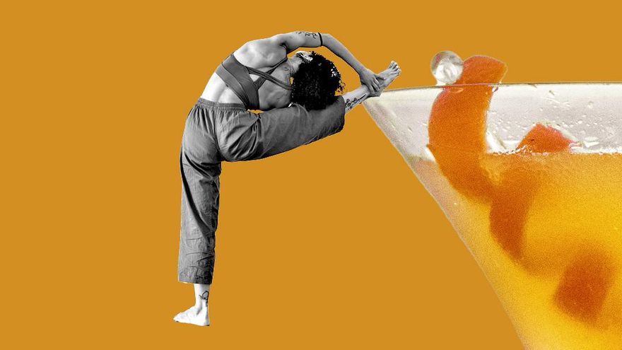 Una caminata o estiramientos contra la resaca: así es como una sesión de ejercicio suave puede ayudarte