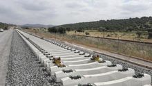 Las empresas del cártel del AVE intentan bloquear la prohibición de contratar con la Administración