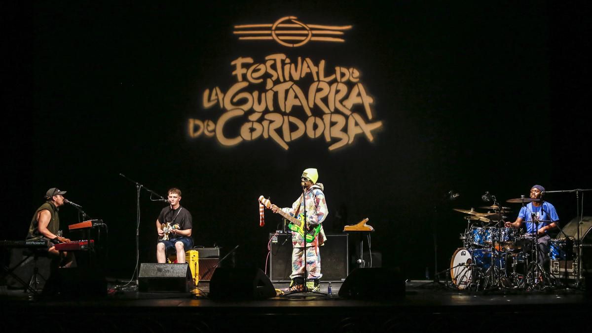 Concierto de MonoNeon