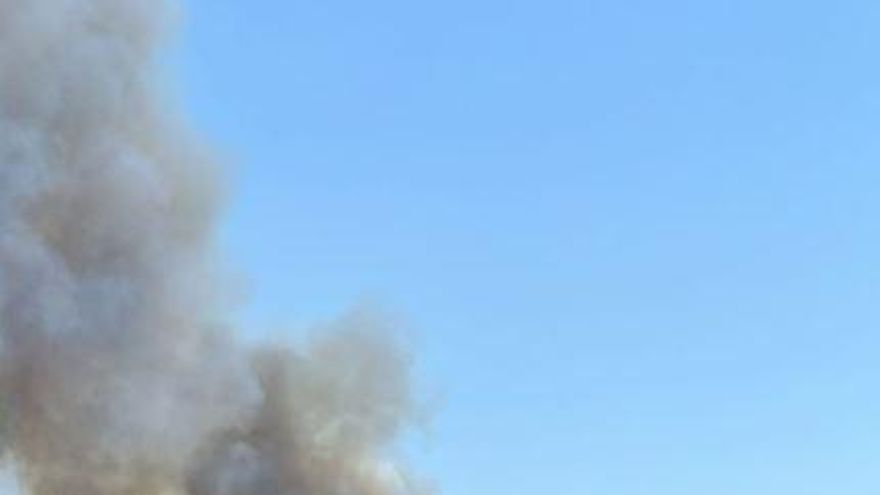 El incendio de Málaga se complica por la baja humedad relativa y la densa masa forestal