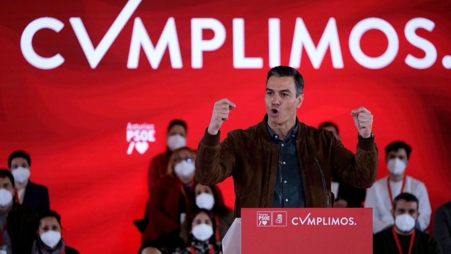 Sánchez anuncia que el Gobierno actualizará el martes las pensiones para 2022