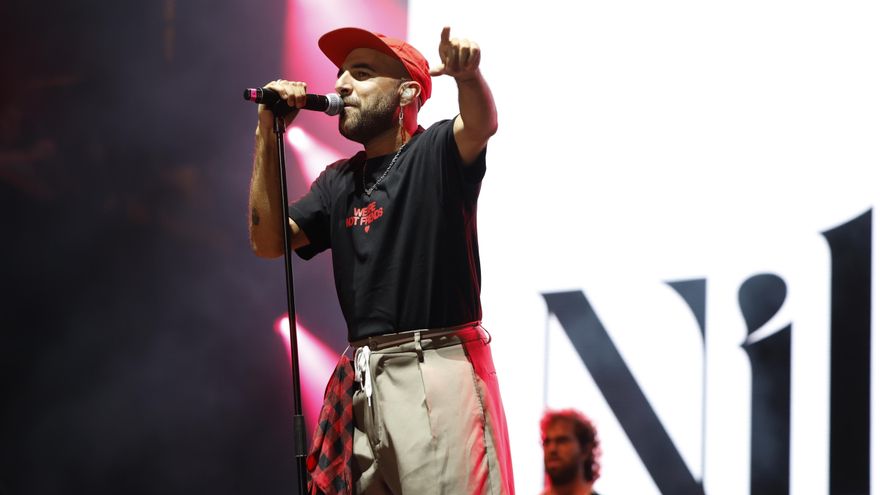 Nil Moliner explota la euforia y la libertad en el concierto de Los 40 en Zaragoza