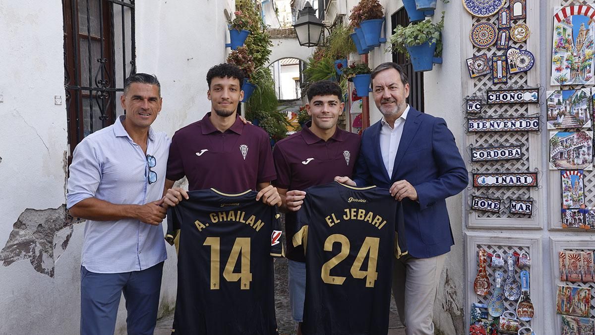 Presentación de Ghailan y El Jebari en la Calleja de las Flores de Córdoba